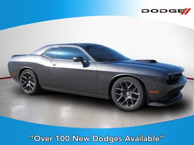 New 2016 Dodge Challenger 2dr Cpe 392 Hemi Scat Pack Shaker Coupe